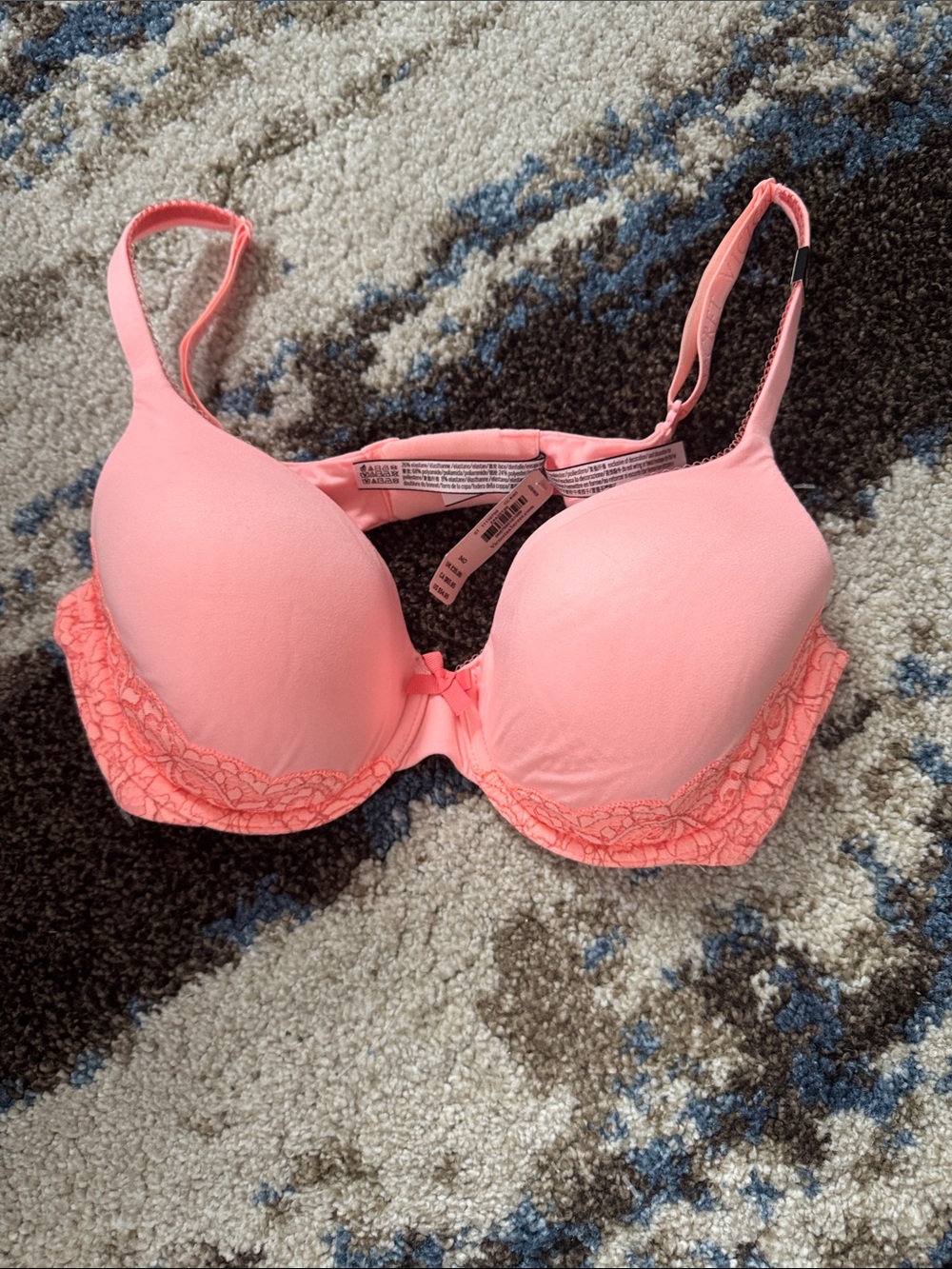 Victoria's Secret Peach Lace-Trim Push-Up Bra